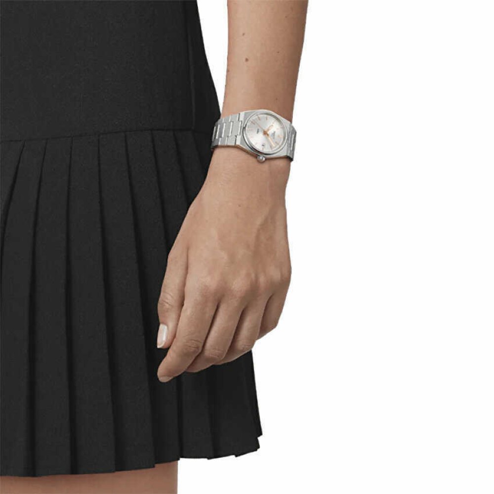 Tissot PRX 40 205 Quartz 35MM T1372101103100 Bayan Kol Saati