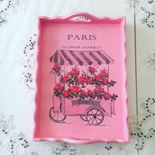 Dekoratif Ahşap Servis Tepsisi Pembe