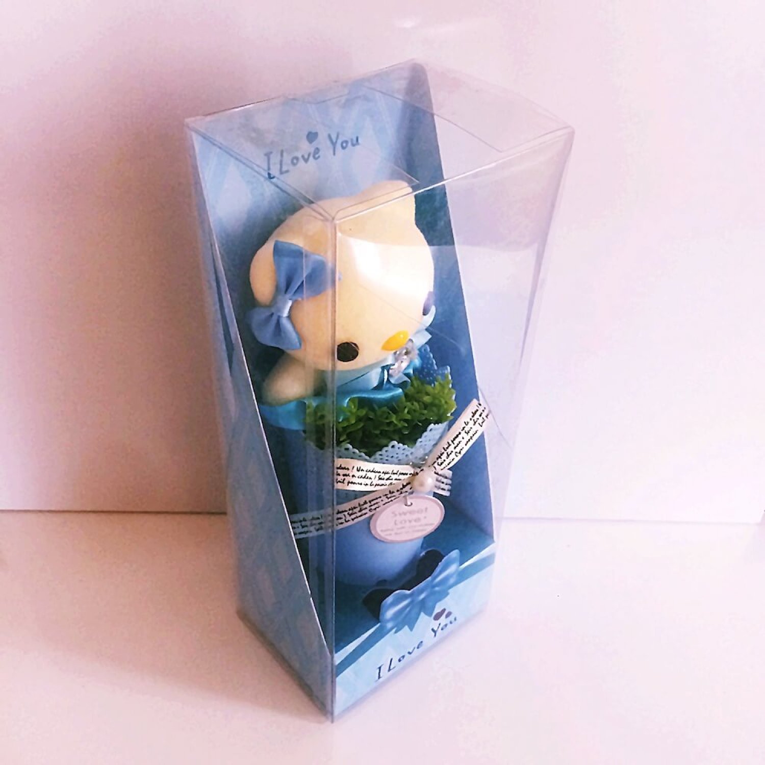 Saksıda Süslü Sevimli Peluş Kedi