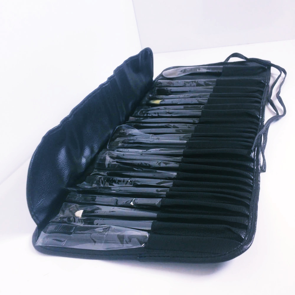 Estella Çantalı 24'lü Makyaj Fırça Seti