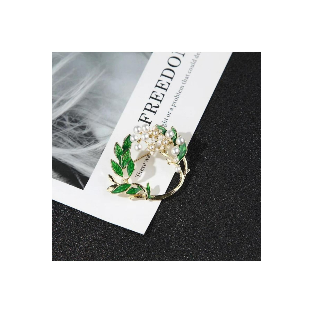 Helen Modeli Inci Yaprak Broş