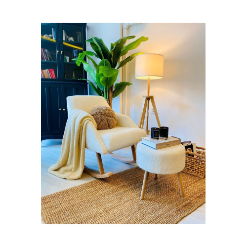 Sallanan Ahşap Ayaklı Kırık Beyaz Rengi Berjer Koltuk - Puf Hediyeli