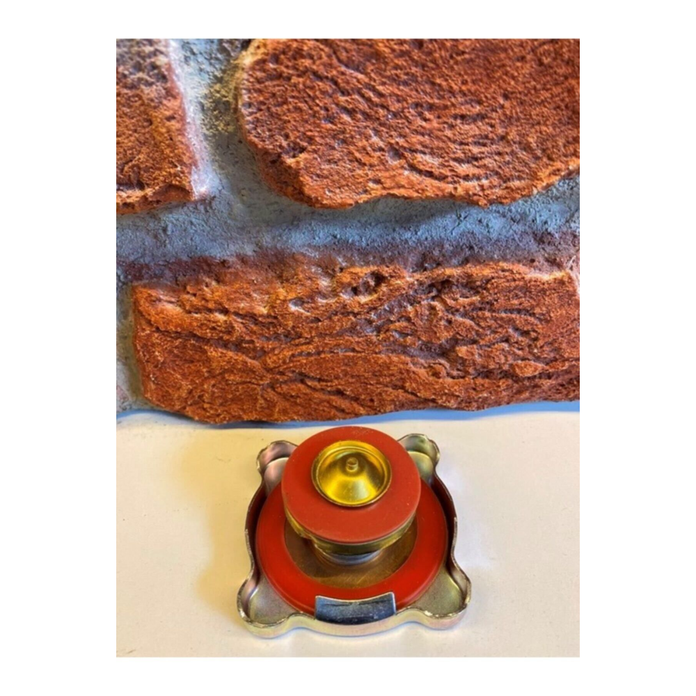 0,8 Tofaş Kırmızı Conta Orjinal Otomobil Radyatör Kare Tip Kapak