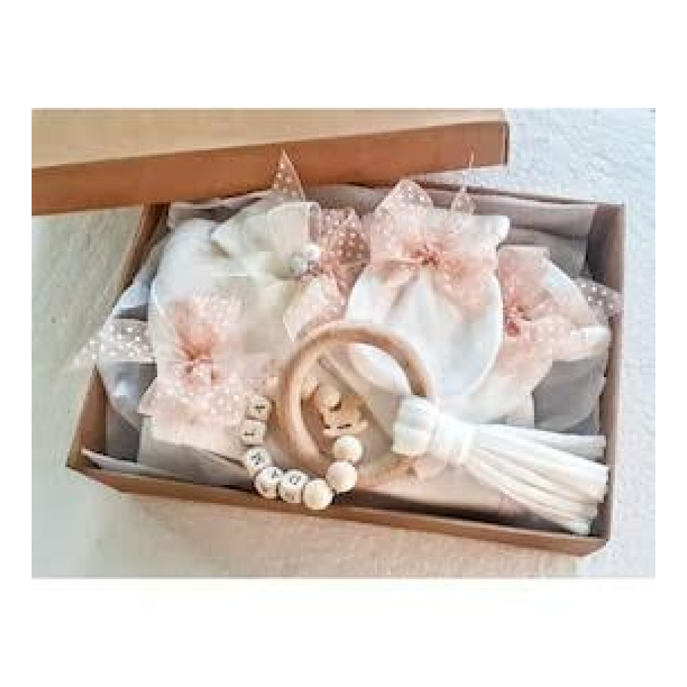 İsme Özel Hoş Geldin Kız Bebek Yenidoğan Hediye Seti