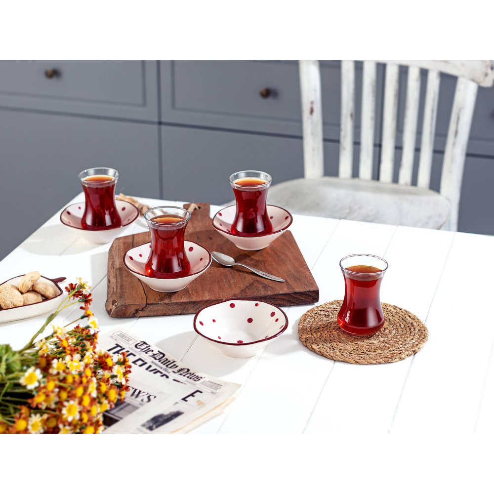 Madame Coco Vıe Rouge Sauvage 8'li Çay Seti