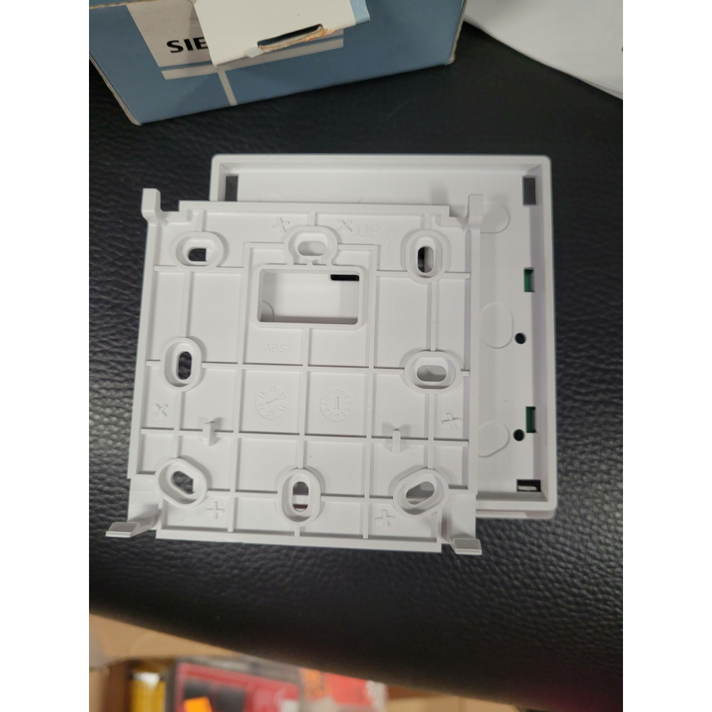 Siemens RAA21 Kablolu Oda Termostatı