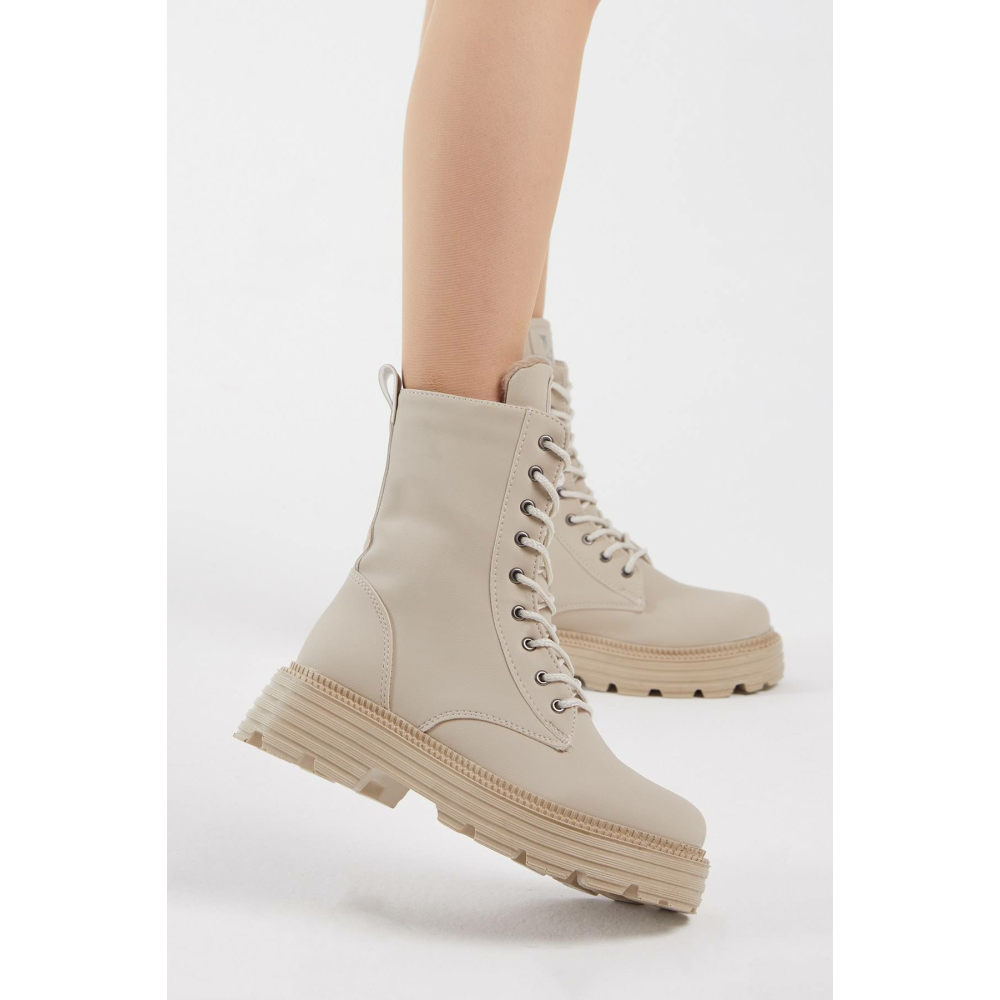 Tonny Black Kadın Krem Cilt Rahat Kalıp Bağcıklı Uzun Bot Bej