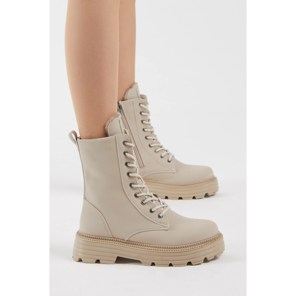 Tonny Black Kadın Krem Cilt Rahat Kalıp Bağcıklı Uzun Bot Bej