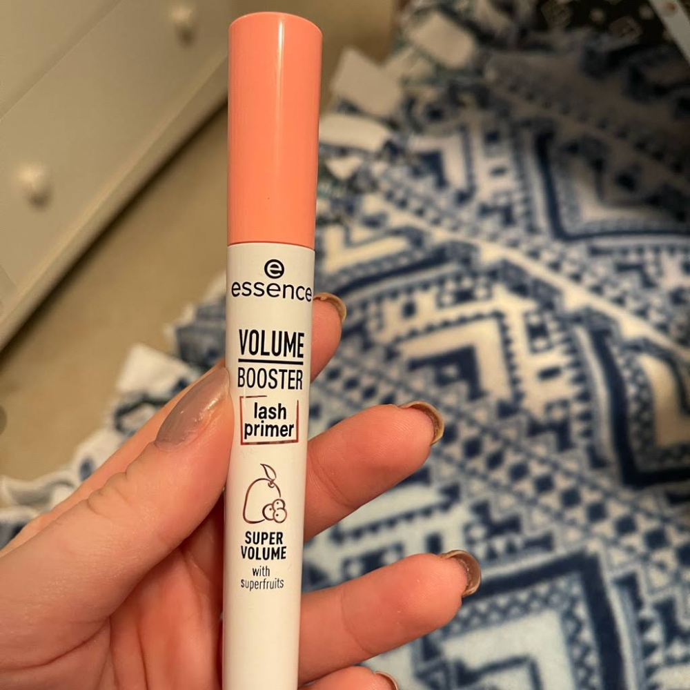 essence Volume Booster Lash Primer