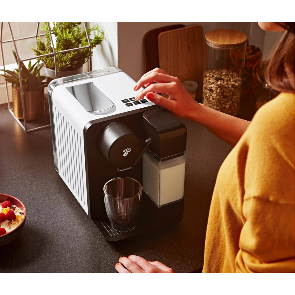 Tchibo Cafissimo Milk Beyaz Kapsüllü Kahve Makinesi