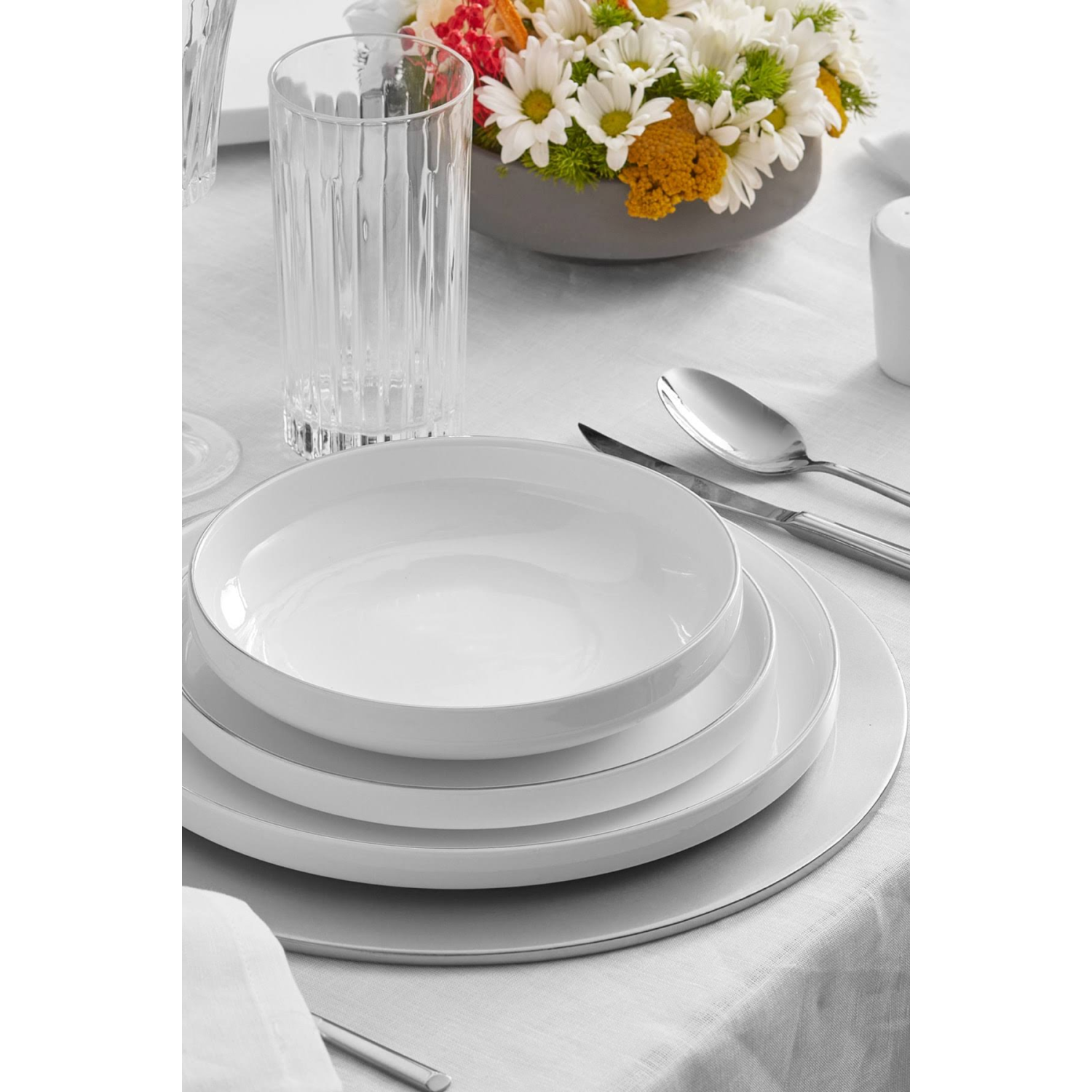 Karaca Streamline New Saturn Platin 59 Parça 12 Kişilik Porselen Yemek Takımı