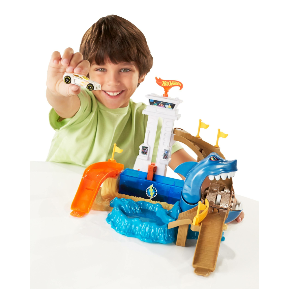 HOT WHEELS Bgk04 Renk Değiştiren Araçlar Sharky Oyun Seti