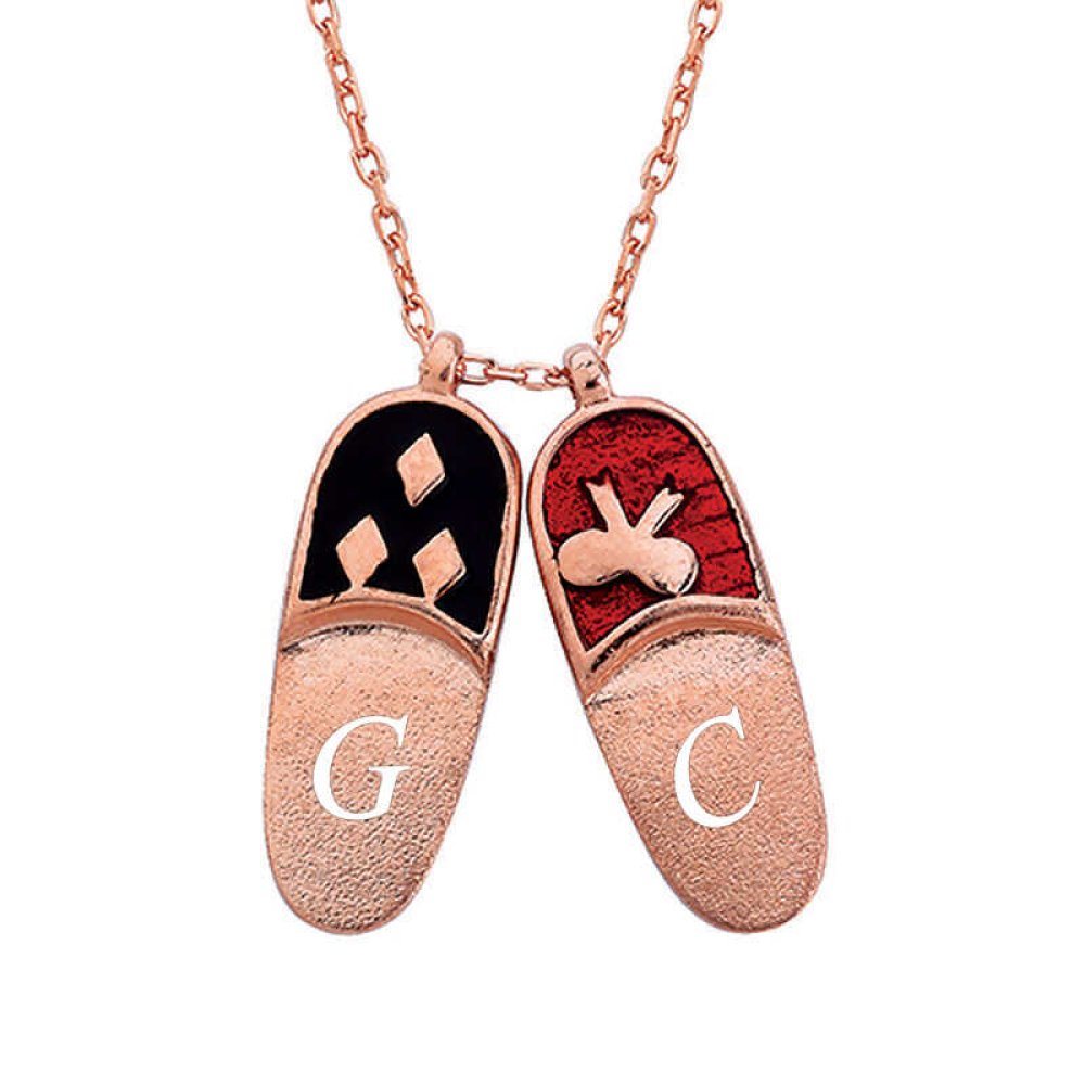 Kişiye Özel Harfli İkili Aile Terlik Gümüş Kolye