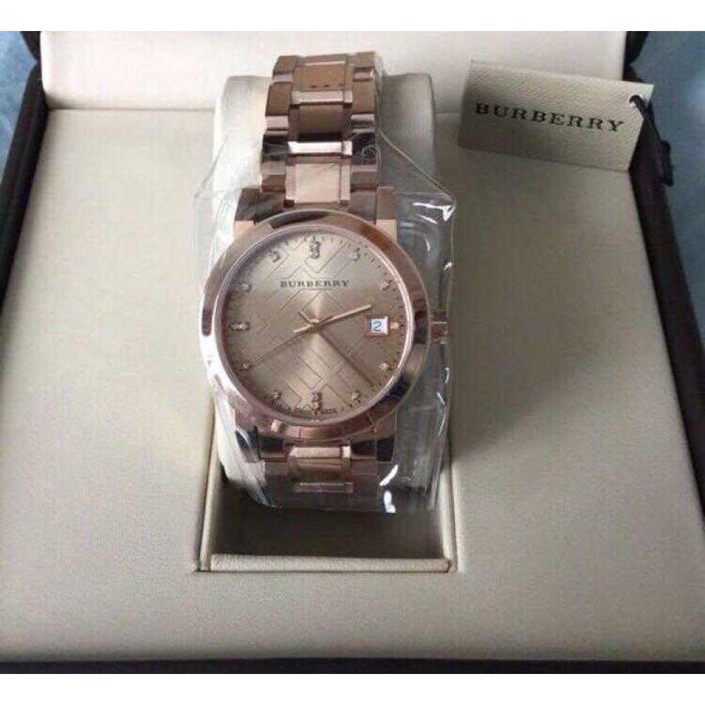 Burberry BU9126 Kadın Kol Saati