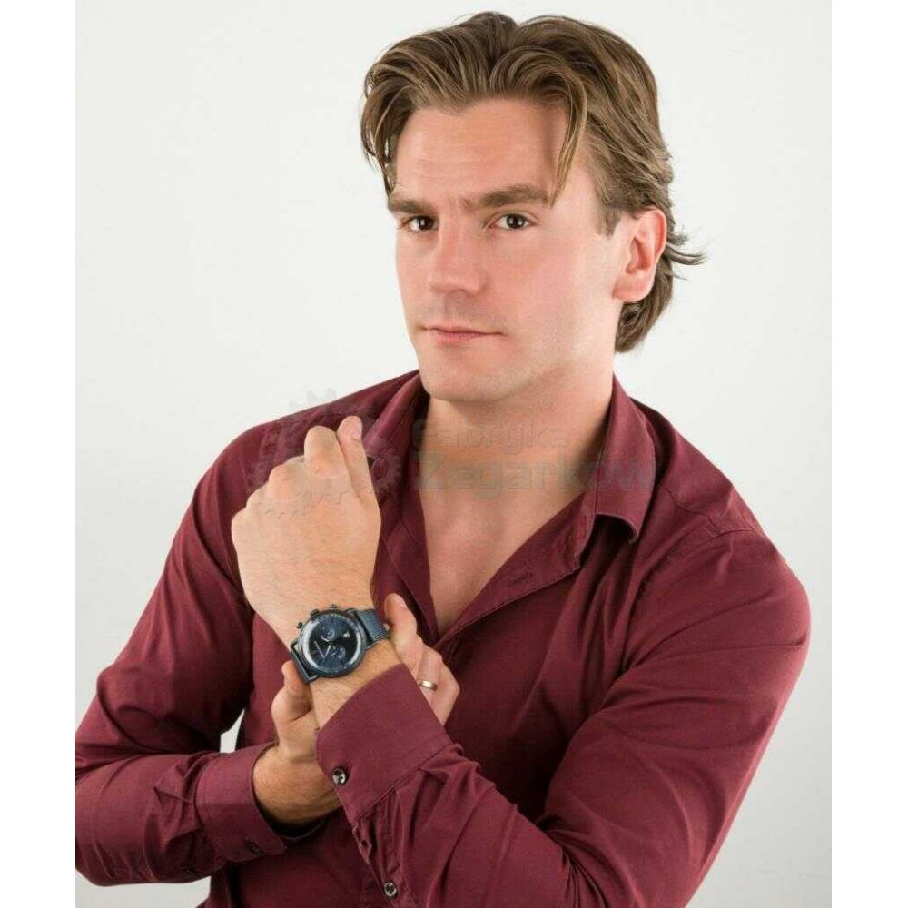 Emporio Armani AR11289 Erkek Kol Saati