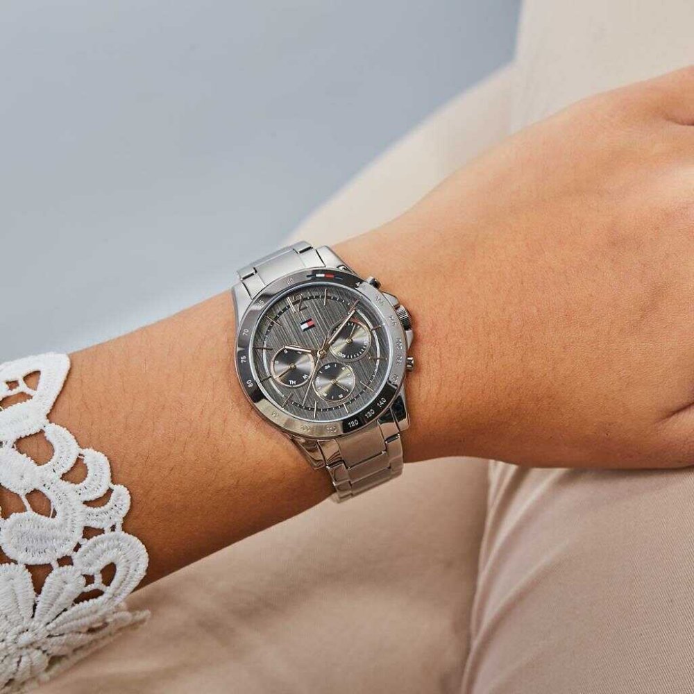 Tommy Hilfiger TH1782196 Kadın Kol Saati